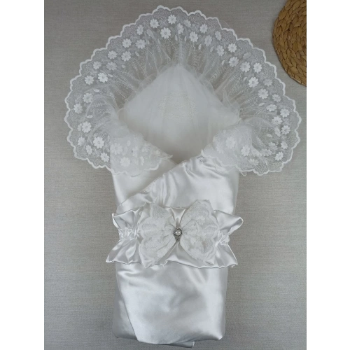 Yenidoğan Pırıltı Taç Nakışlı Trilüks Kundak Bebek Battaniyesi Ekru