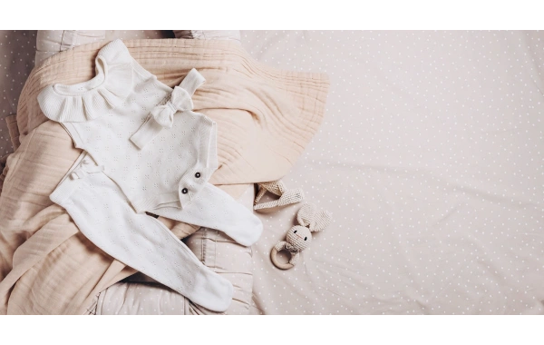 Yenidoğan Alışverişinde Gerçekten Gerekli Olan Ürünler (İlk 6 Ay Rehberi)