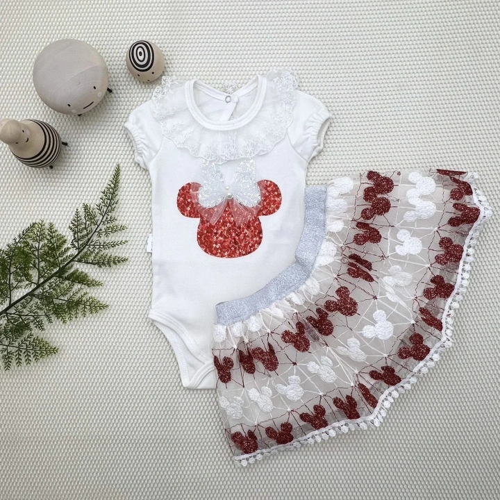 1-2-3 Yaş Payetli Mickey Nakışlı Kısa Kollu Brode Etekli 2li Kız Bebek Takımı Kırmızı