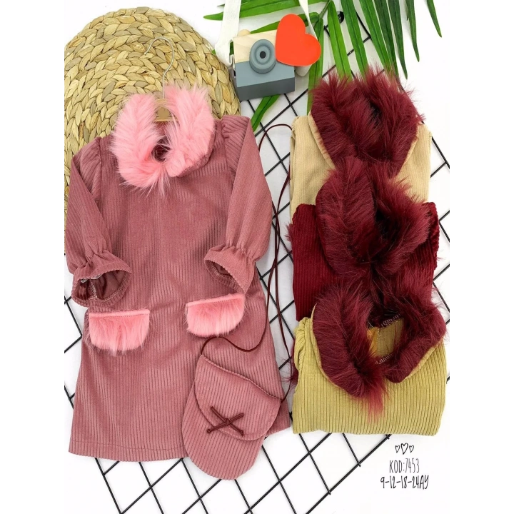 9-12-18-24 Ay Tüylü Yaka Ve Cep Kapaklı Çantalı Fitilli Kadife Uzun Kollu 2li Kız Bebek Elbisesi Bej