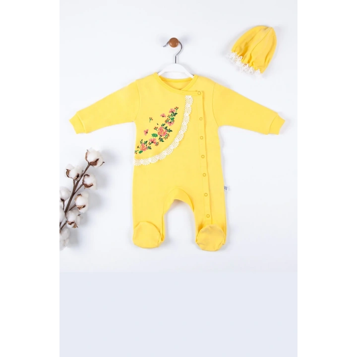Çiçek Nakışlı Şapkalı % 100 Pamuk Kız Bebek Tulumu