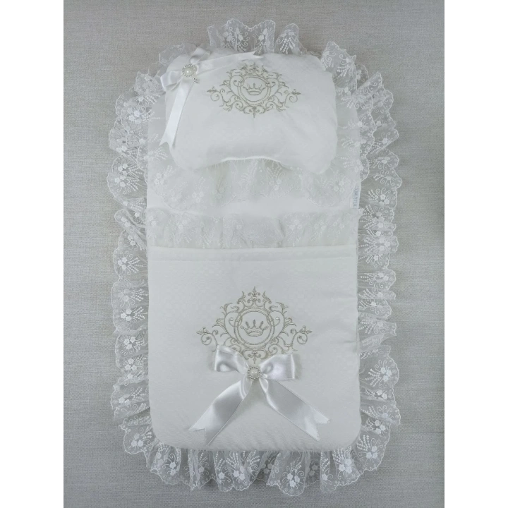 Yenidoğan Bambu Taç Nakışlı Kundaklı Trilüks 3lü Alt Açma Seti Ekru