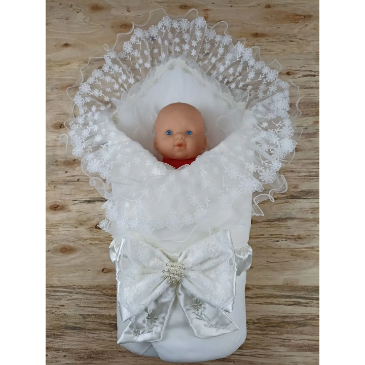 Yenidoğan İpek Venüs Taç Nakışlı Delüks Kundak Bebek Battaniyesi Ekru