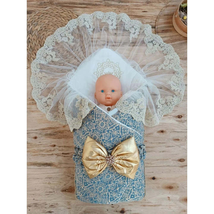 Yenidoğan Kabartma Desenli Gold Fiyonklu Güpürlü Bebek Battaniyesi Kundak Gold