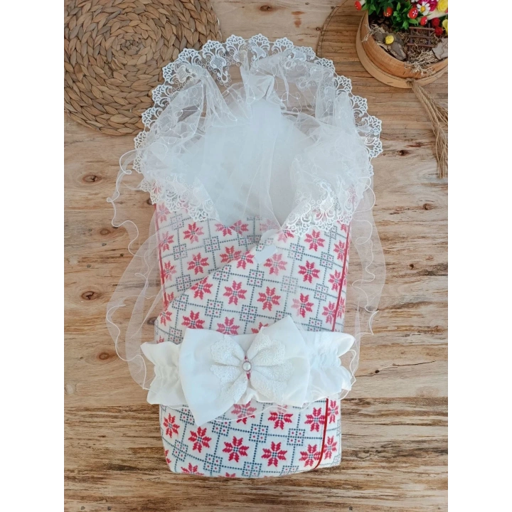 Yenidoğan Kar Tanesi Desenli Dantelli Duvaklı Bebek Battaniyesi Kundak Ekru