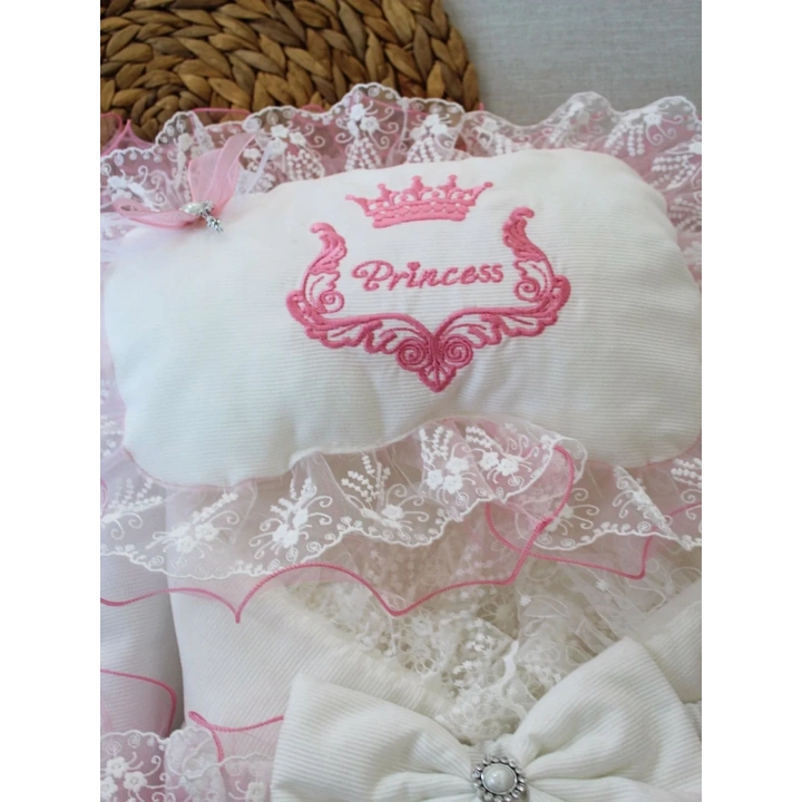 Yenidoğan Nil Taç Nakışlı Kundaklı Trilüks 3lü Alt Açma Seti Fuşya