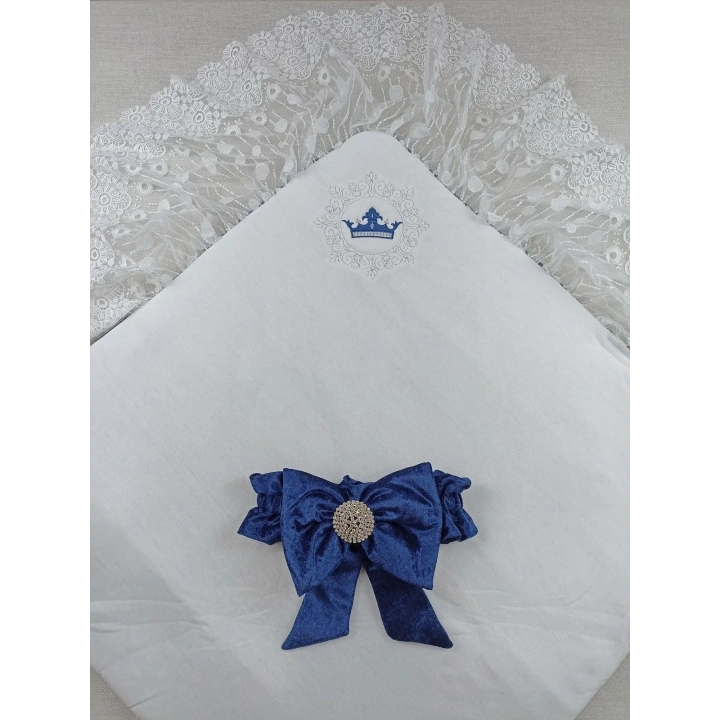 Yenidoğan Saray Kadife Taç Nakışlı İnci Fiyonklu Dantel Duvak Trilüks Kundak Bebek Battaniye Lacivert