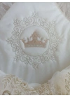 Yenidoğan Sahra Taç Nakışlı Plazma Taşlı Güpürlü Fiyonklu Duvaklı Trilüks Kundak Bebek Battaniyesi Ekru