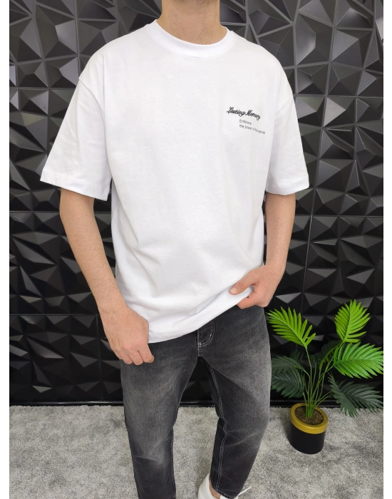 Beyaz Losting Memory Nakışlı Oversize T-shirt