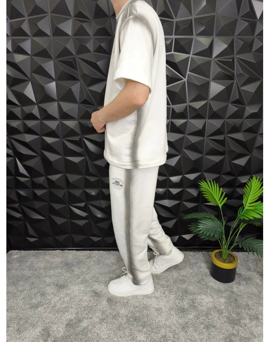 Bol Kalıp Yüksek Gramajlı Efektli Baskılı Eşofman Takım Beyaz