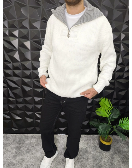 Çift Katlı Yaka Yarım Fermuarlı Örme Kazak Beyaz