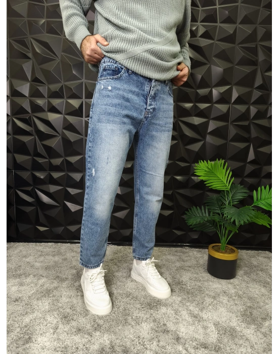 Çizik Detaylı Mavi Boyfriend Jean