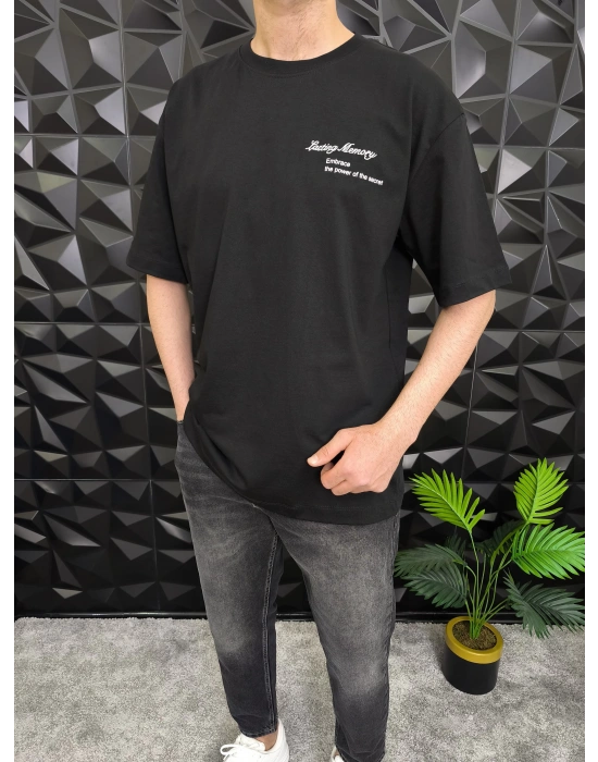 Siyah Losting Memory Nakışlı Oversize T-shirt