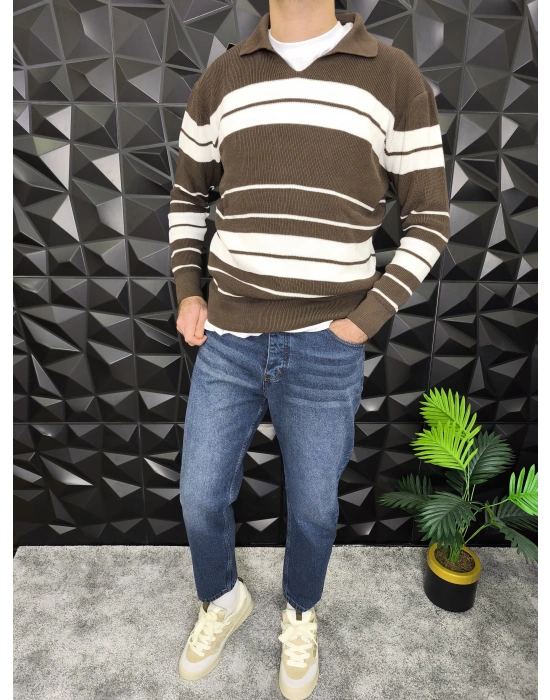 V Yaka Çizgili Triko Kahverengi