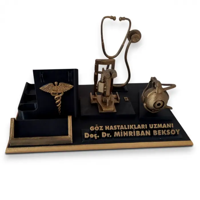 Göz Hastalıkları Uzmanı Masaüstü İsimlik