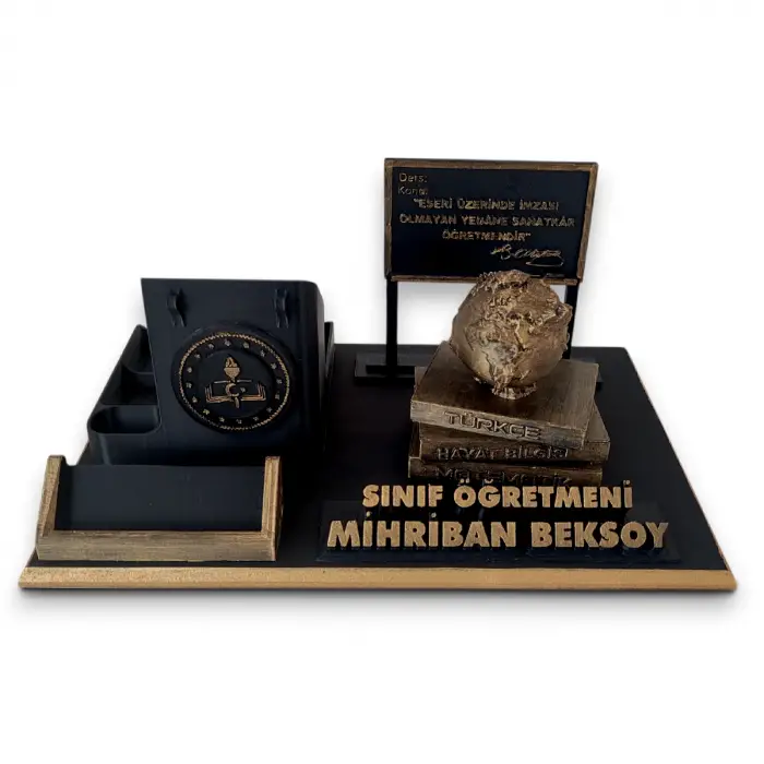Öğretmen / Müdür Yardımcısı Masa İsimliği – Kişiye Özel Ofis Hediyesi