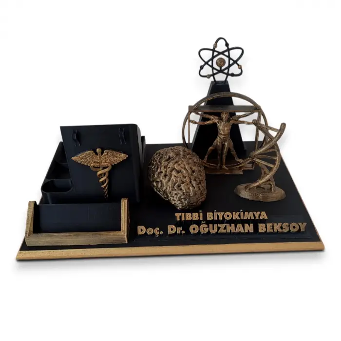 Tıbbi Biyokimya Uzmanı Masa İsimliği – Kişiye Özel Doktor Ofis Hediyesi