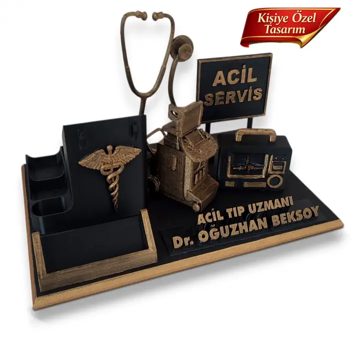 Acil Tıp Uzmanı Masa İsimliği – Kişiye Özel Doktor Ofis Hediyesi