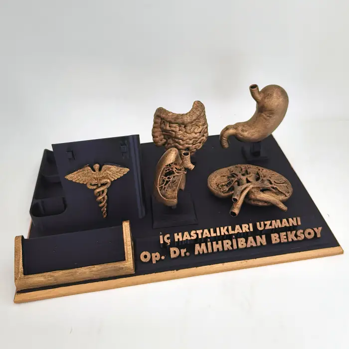 İç Hastalıkları Uzmanı Masa İsimliği – Kişiye Özel Dahiliye Doktoru Ofis Hediyesi