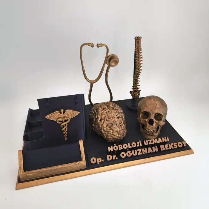 Nöroloji Uzmanı Masa İsimliği – Kişiye Özel Doktor Ofis Hediyesi