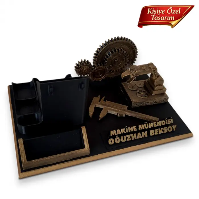 Makine Mühendisi Masa İsimliği – Kişiye Özel Mühendis Ofis Hediyesi