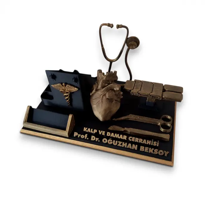 Kalp Damar Cerrahisi Uzmanı Masaüstü İsimlik