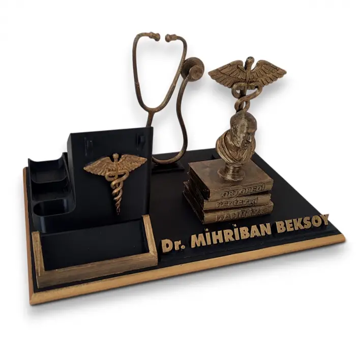 Pratisyen Hekim Masaüstü İsimlik