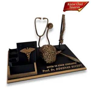 Beyin ve Sinir Cerrahisi Doktoru Masa İsimliği – Kişiye Özel Doktor Ofis Hediyesi