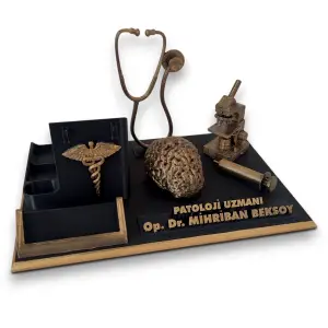 Patoloji Doktoru Masaüstü İsimlik