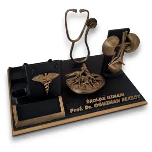 Üroloji Doktoru Masaüstü İsimlik