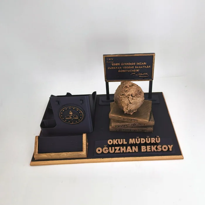 Kişiye Özel Okul Müdürü Masa İsimliği ve Kartvizitlik