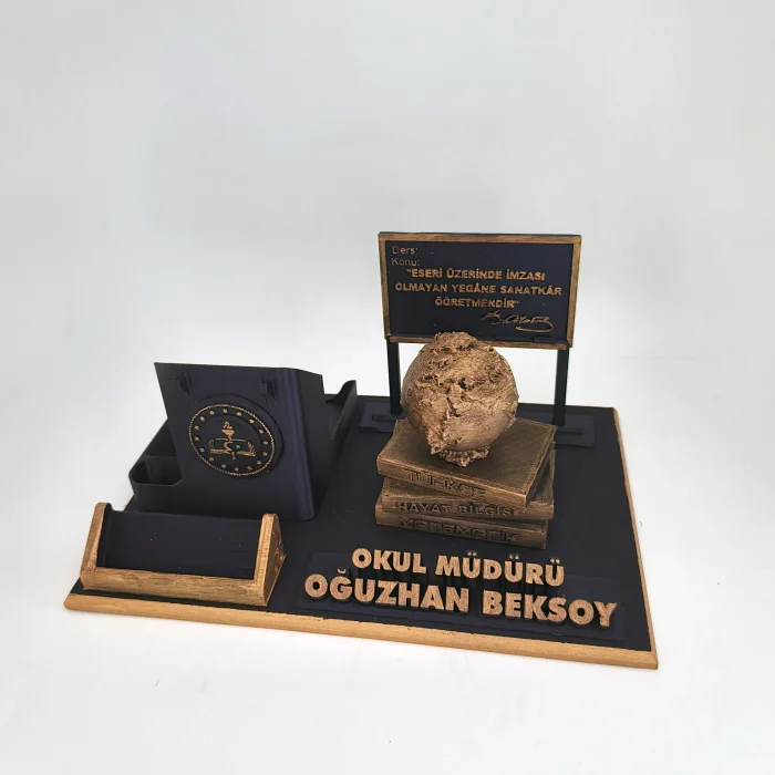Kişiye Özel Okul Müdürü Masa İsimliği ve Kartvizitlik