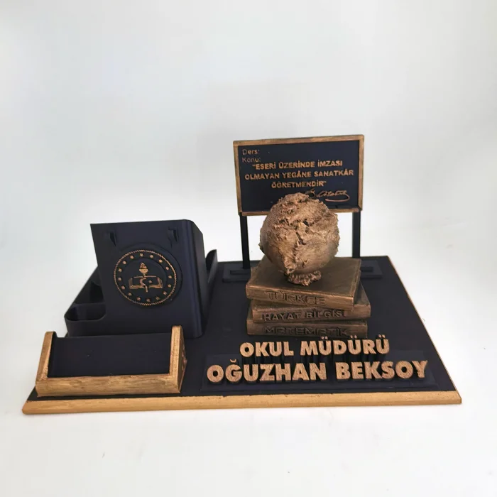 Kişiye Özel Okul Müdürü Masa İsimliği ve Kartvizitlik