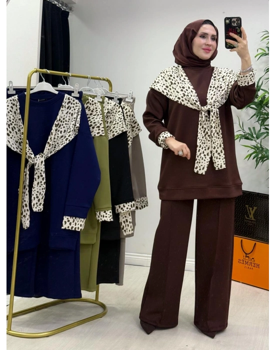 Aura Şal Detaylı Takım Kahverengi