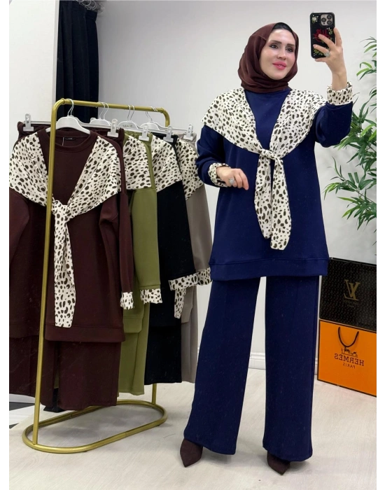 Aura Şal Detaylı Takım Lacivert