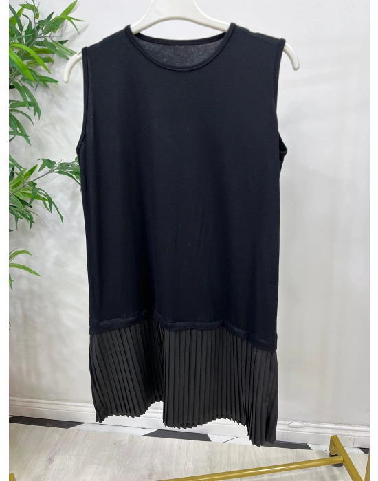 Etek Ucu Piliseli İçlik Siyah