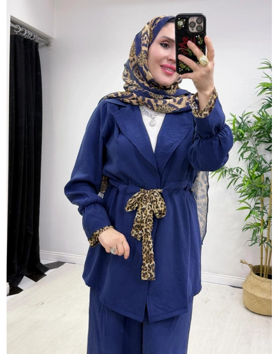 Leopar Detaylı Qupra Takım Lacivert