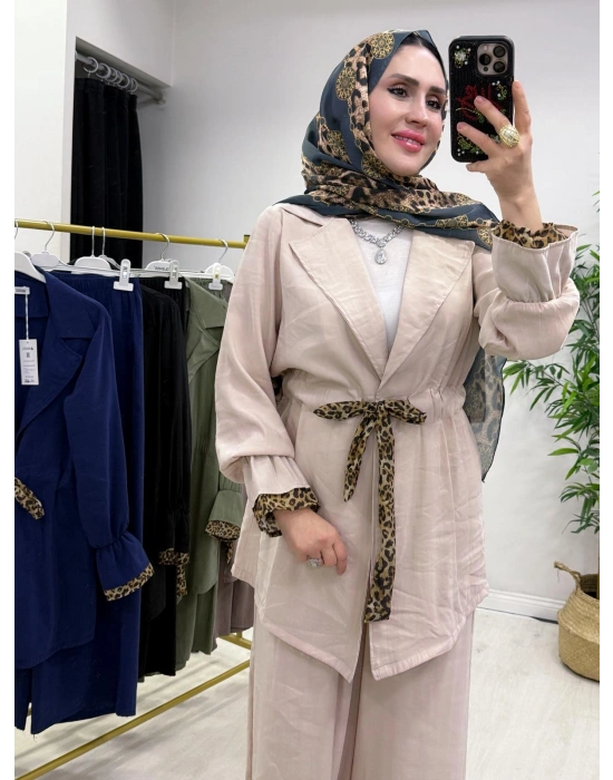 Leopar Detaylı Qupra Takım Krem