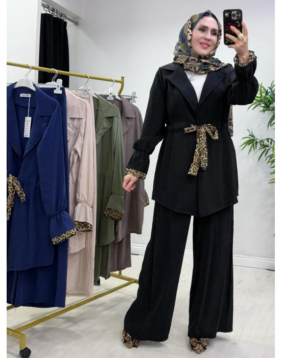 Leopar Detaylı Qupra Takım Siyah