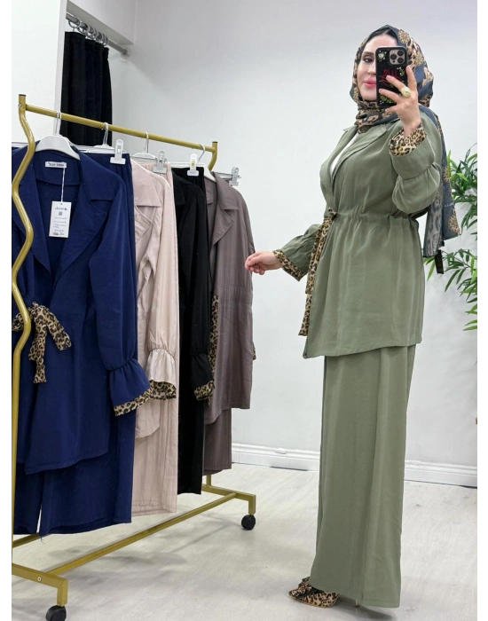 Leopar Detaylı Qupra Takım Yeşil