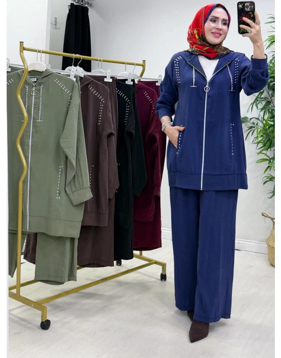 Zımba Detaylı Takım Lacivert