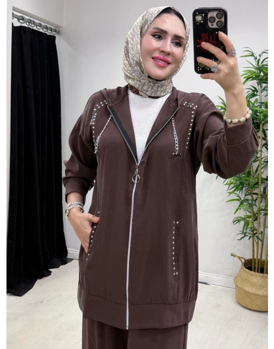 Zımba Detaylı Takım Kahverengi