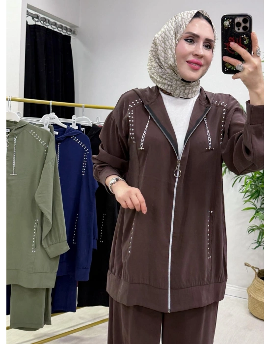 Zımba Detaylı Takım Kahverengi