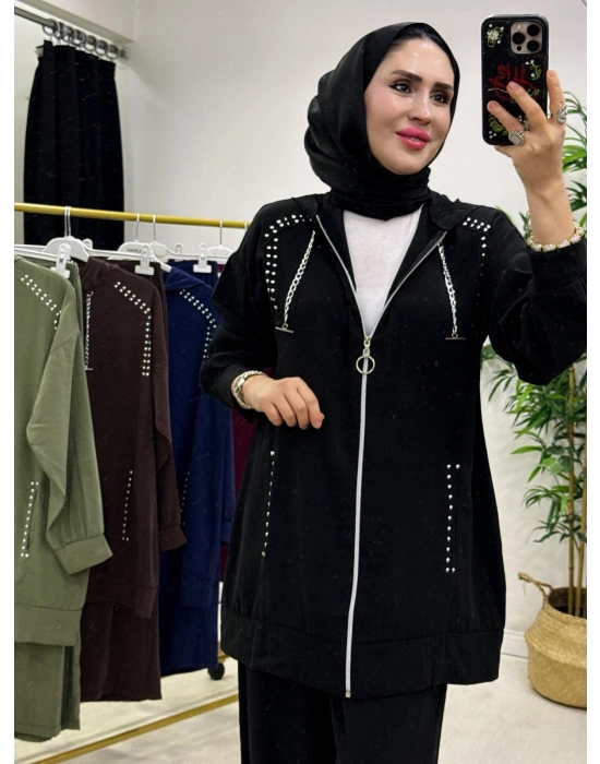 Zımba Detaylı Takım Siyah