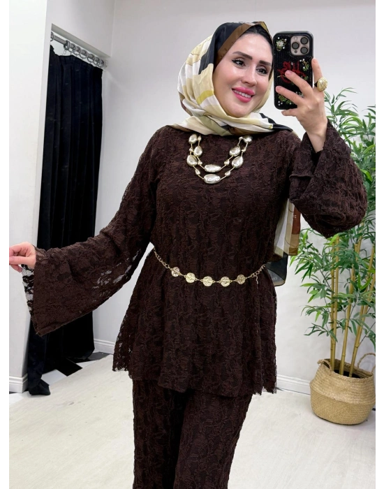 Dantel Detaylı Kemer Hediyeli Şık Takım Kahverengi