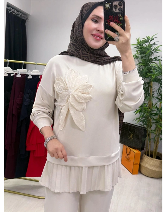 Gül Broş Detaylı Oysho Kumaş Takım Krem