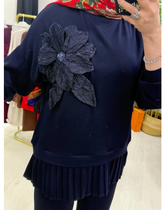 Gül Broş Detaylı Oysho Kumaş Takım Lacivert