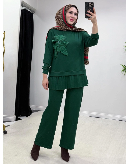 Gül Broş Detaylı Oysho Kumaş Takım Zümrüt Yeşil