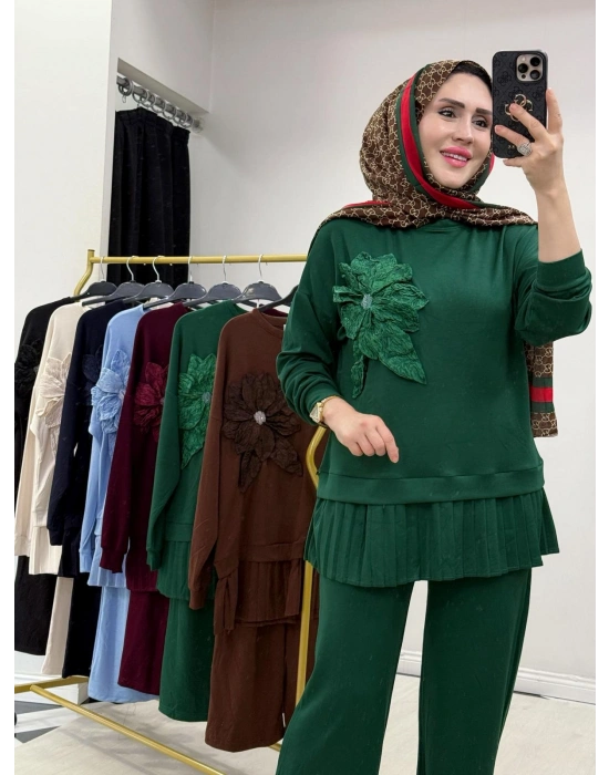Gül Broş Detaylı Oysho Kumaş Takım Zümrüt Yeşil