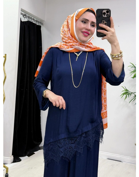 Dantel Detaylı Takım İpek Kumaş Lacivert